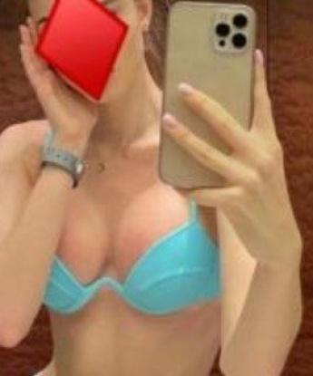 Оля